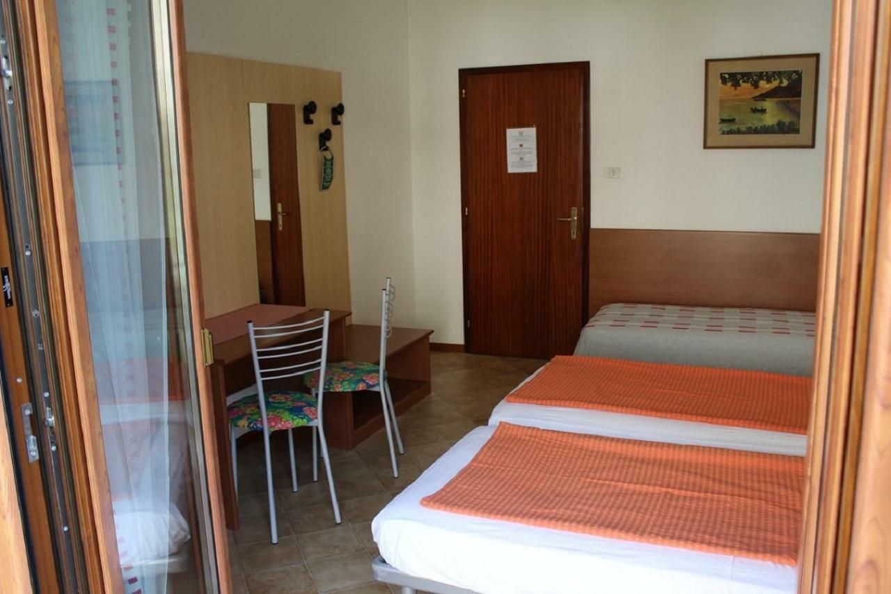 Villa Marina Torbole Sul Garda Ngoại thất bức ảnh